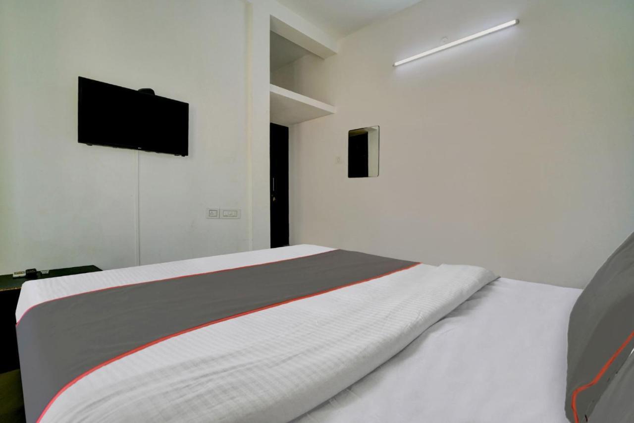 Kochi Collection O 81026 Suqoon Premium Stays מראה חיצוני תמונה