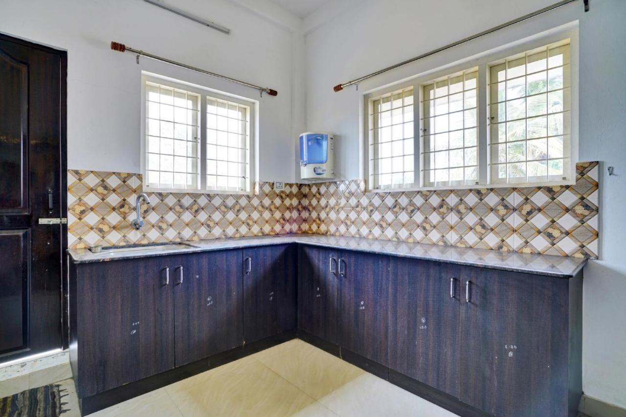 Kochi Collection O 81026 Suqoon Premium Stays מראה חיצוני תמונה