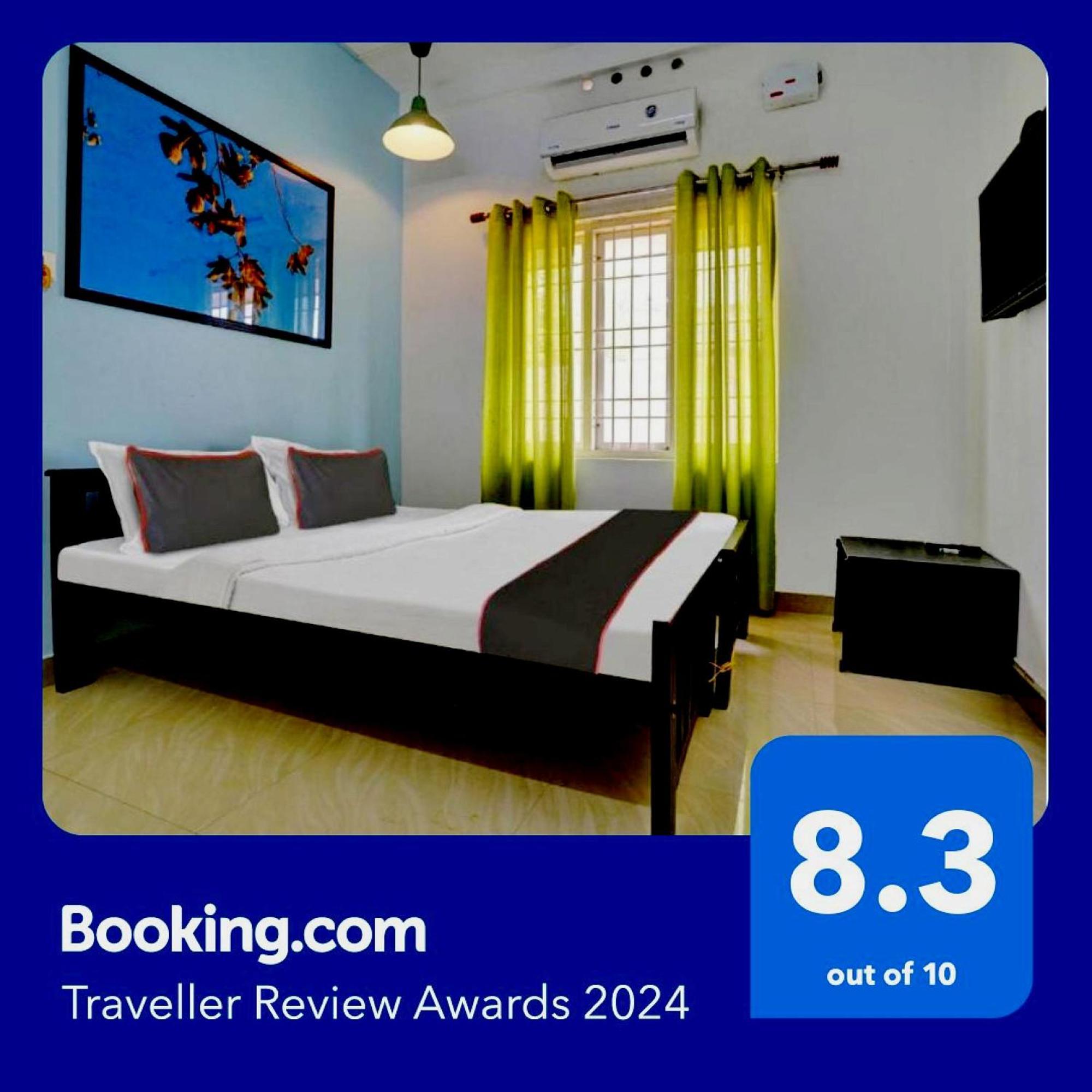 Kochi Collection O 81026 Suqoon Premium Stays מראה חיצוני תמונה