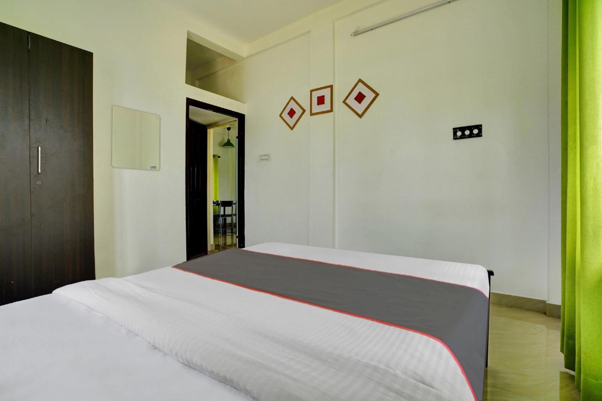 Kochi Collection O 81026 Suqoon Premium Stays מראה חיצוני תמונה