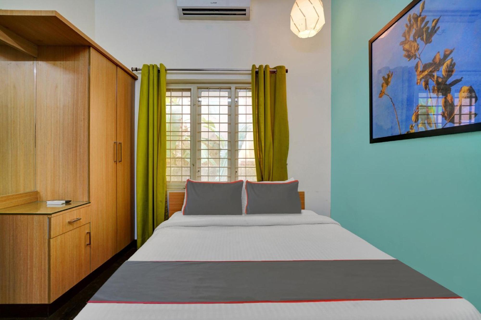Kochi Collection O 81026 Suqoon Premium Stays מראה חיצוני תמונה